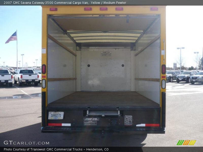 Yellow / Medium Pewter 2007 GMC Savana Cutaway 3500 Commercial Cargo Van