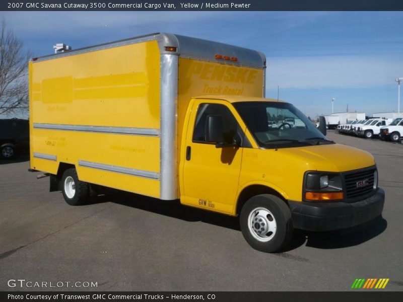 Yellow / Medium Pewter 2007 GMC Savana Cutaway 3500 Commercial Cargo Van