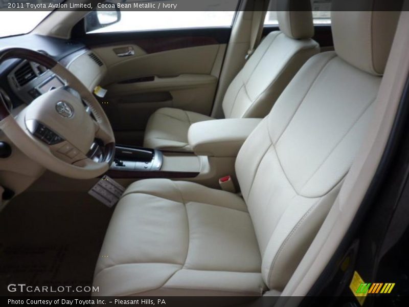 Cocoa Bean Metallic / Ivory 2011 Toyota Avalon Limited