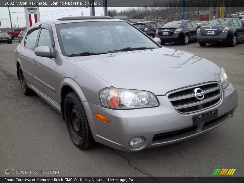 Sterling Mist Metallic / Black 2002 Nissan Maxima SE