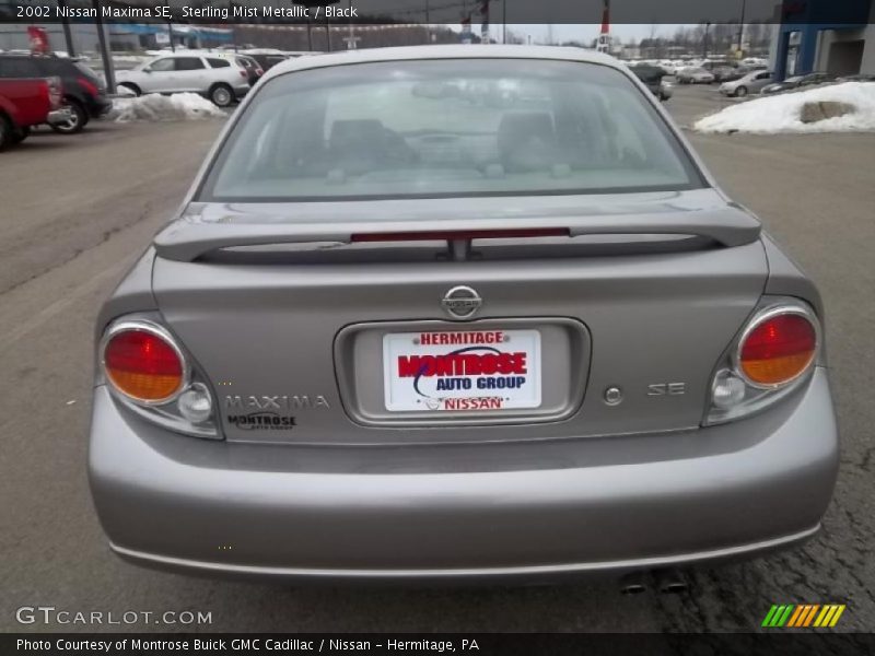 Sterling Mist Metallic / Black 2002 Nissan Maxima SE