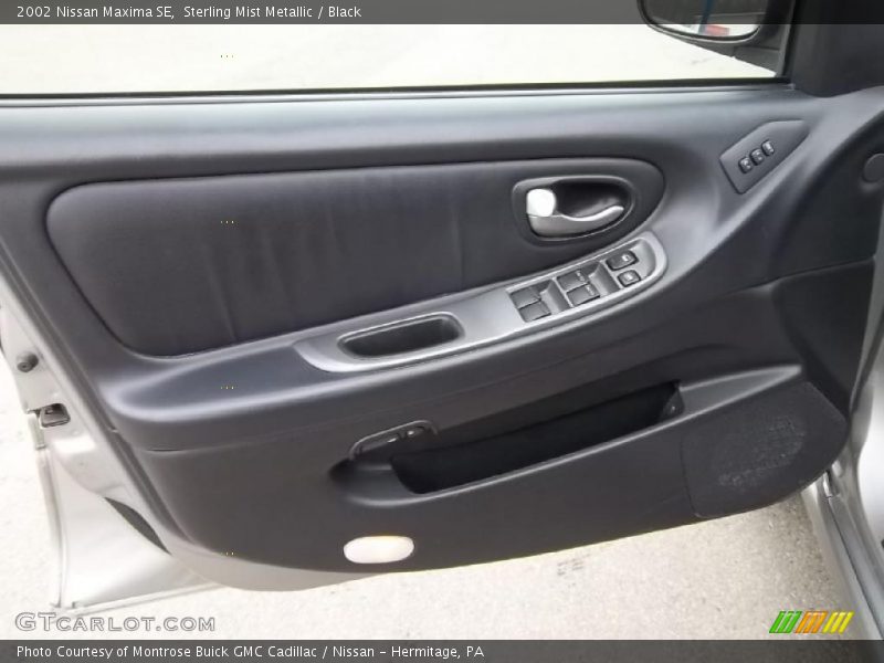 Sterling Mist Metallic / Black 2002 Nissan Maxima SE