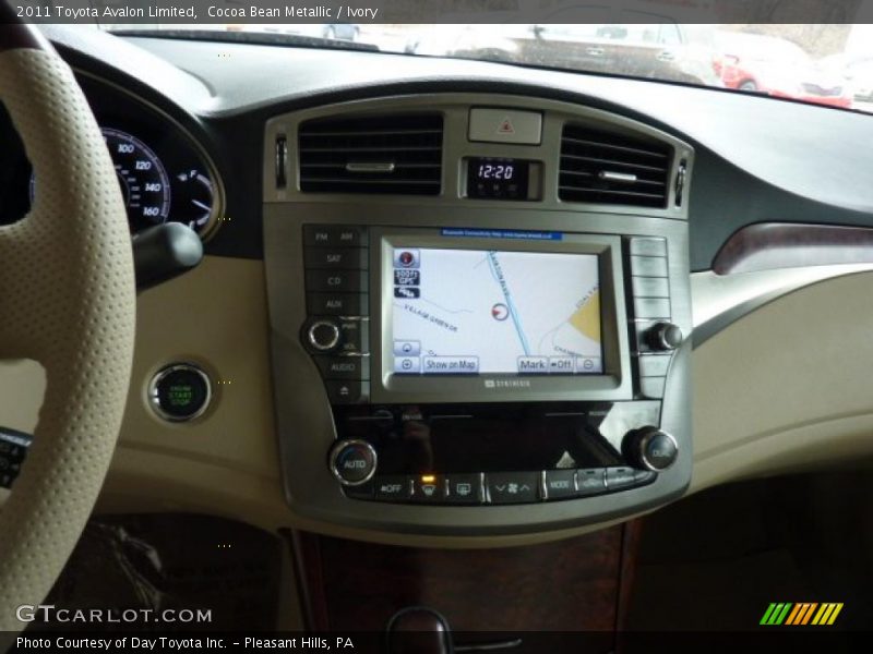 Cocoa Bean Metallic / Ivory 2011 Toyota Avalon Limited