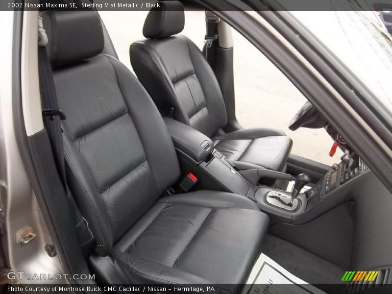 Sterling Mist Metallic / Black 2002 Nissan Maxima SE