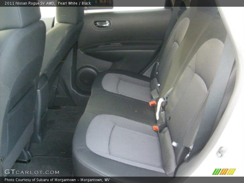  2011 Rogue SV AWD Black Interior