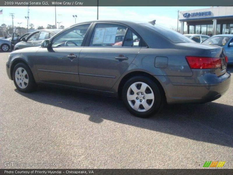 Willow Gray / Gray 2009 Hyundai Sonata GLS