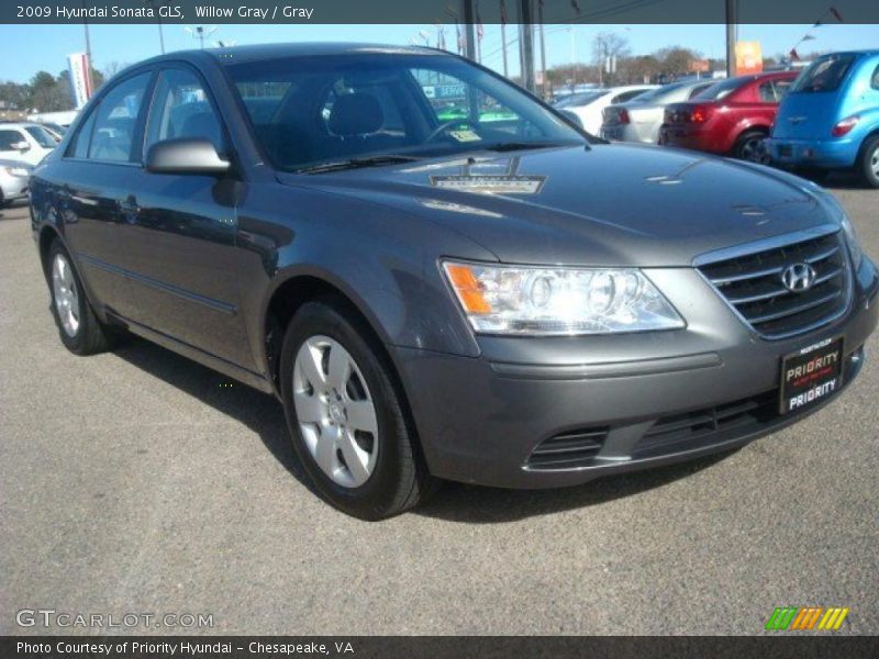 Willow Gray / Gray 2009 Hyundai Sonata GLS