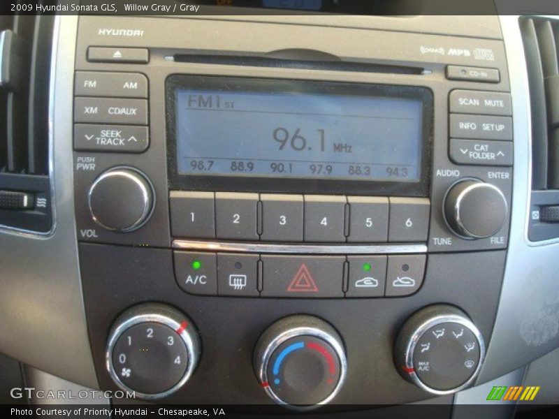 Willow Gray / Gray 2009 Hyundai Sonata GLS