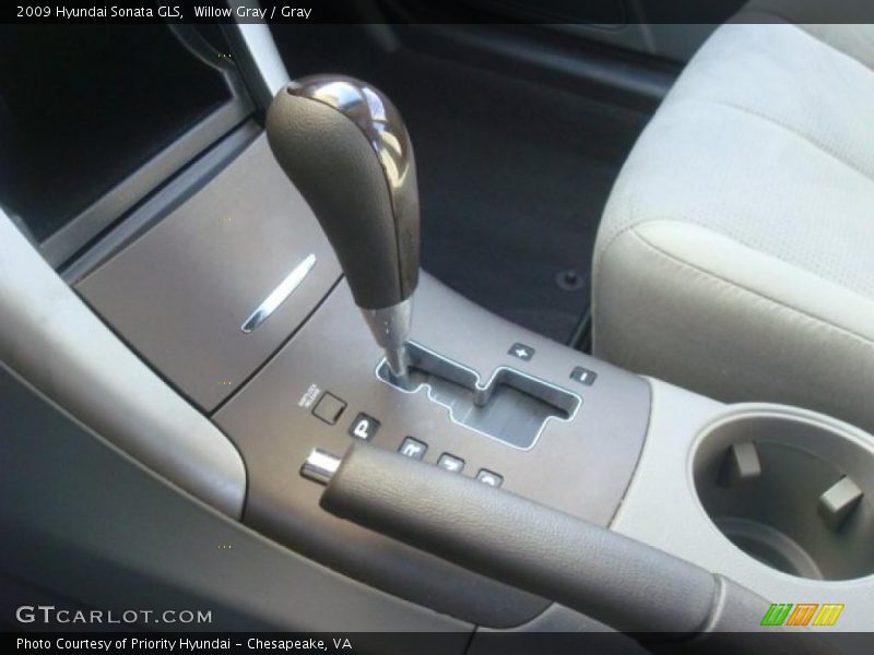 Willow Gray / Gray 2009 Hyundai Sonata GLS
