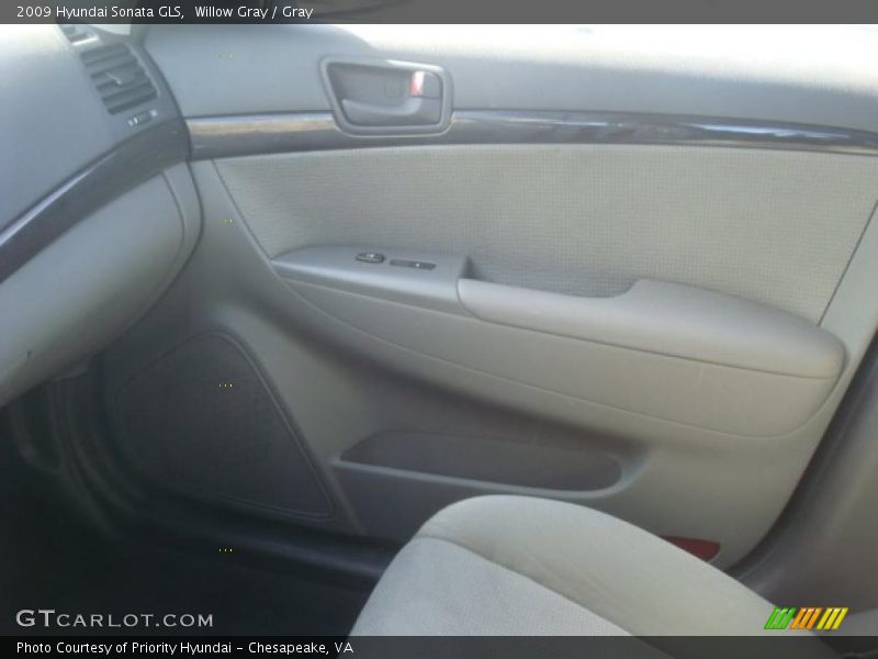 Willow Gray / Gray 2009 Hyundai Sonata GLS