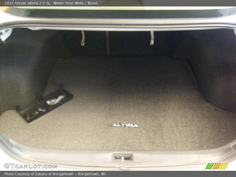Winter Frost White / Blond 2011 Nissan Altima 2.5 SL