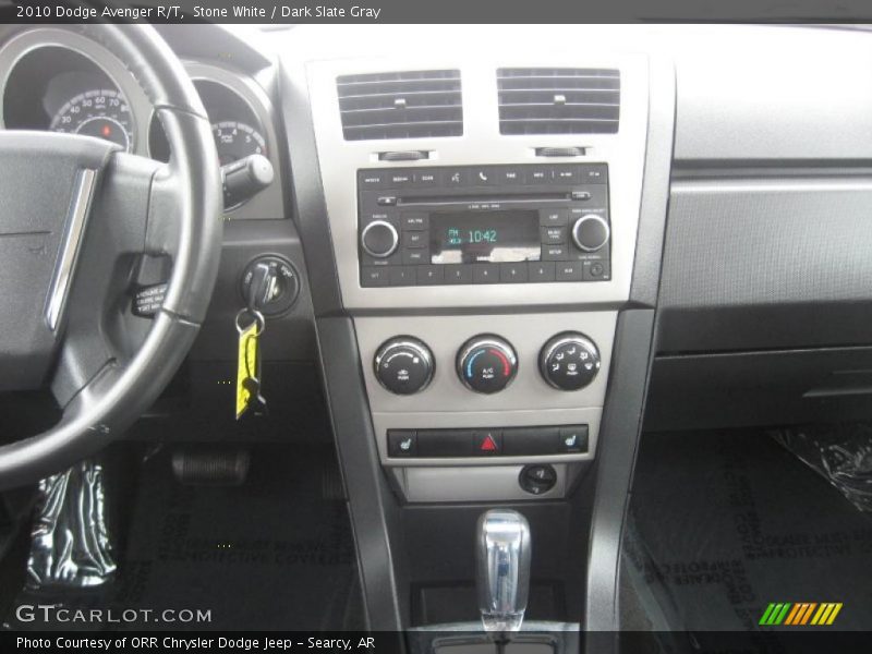 Stone White / Dark Slate Gray 2010 Dodge Avenger R/T