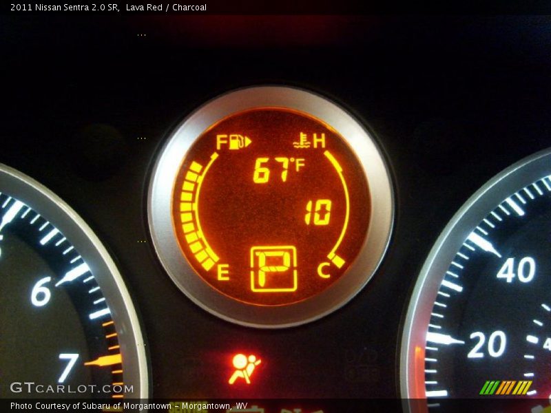 Lava Red / Charcoal 2011 Nissan Sentra 2.0 SR