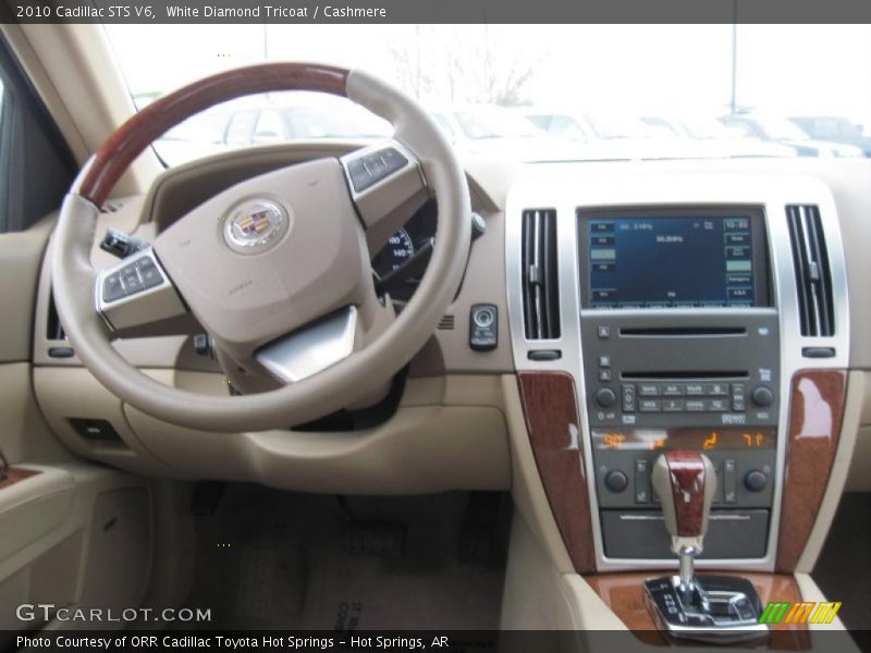 White Diamond Tricoat / Cashmere 2010 Cadillac STS V6