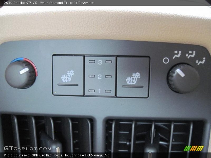 White Diamond Tricoat / Cashmere 2010 Cadillac STS V6