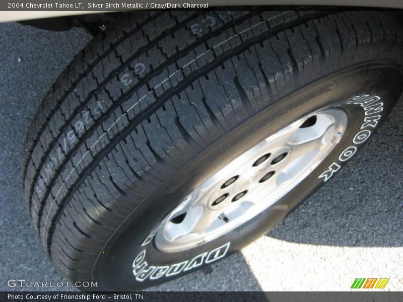 Silver Birch Metallic / Gray/Dark Charcoal 2004 Chevrolet Tahoe LT