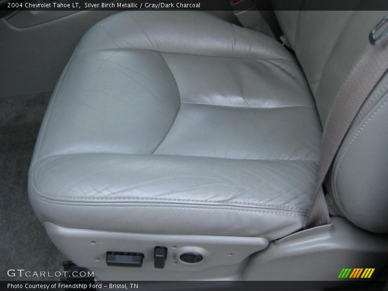 Silver Birch Metallic / Gray/Dark Charcoal 2004 Chevrolet Tahoe LT