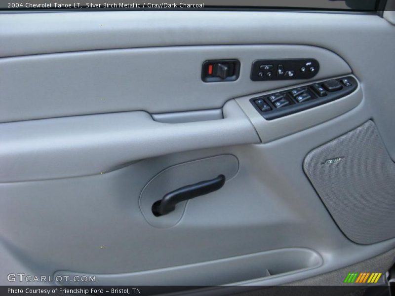 Silver Birch Metallic / Gray/Dark Charcoal 2004 Chevrolet Tahoe LT