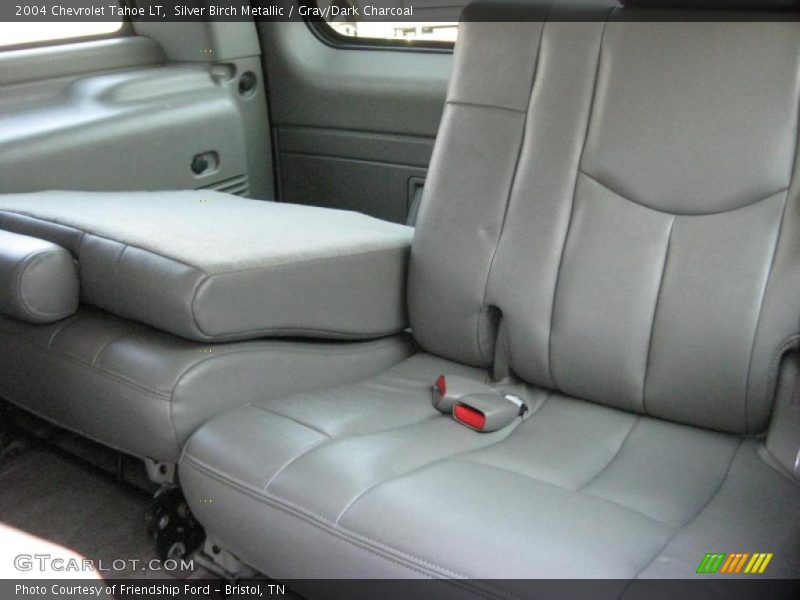 Silver Birch Metallic / Gray/Dark Charcoal 2004 Chevrolet Tahoe LT