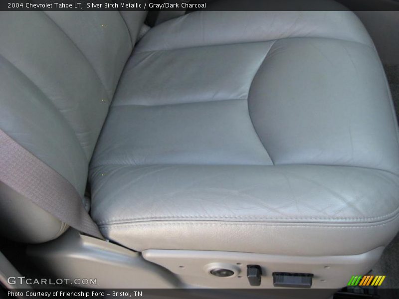 Silver Birch Metallic / Gray/Dark Charcoal 2004 Chevrolet Tahoe LT