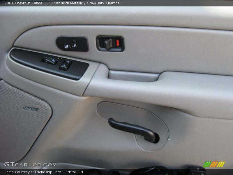 Silver Birch Metallic / Gray/Dark Charcoal 2004 Chevrolet Tahoe LT