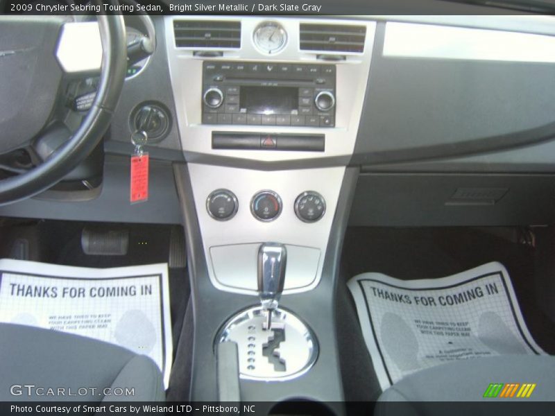 Bright Silver Metallic / Dark Slate Gray 2009 Chrysler Sebring Touring Sedan
