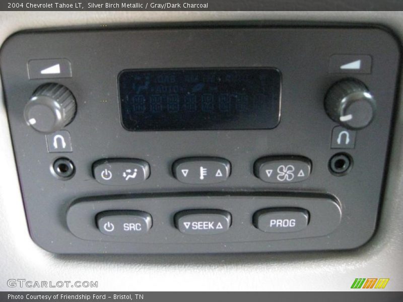 Silver Birch Metallic / Gray/Dark Charcoal 2004 Chevrolet Tahoe LT