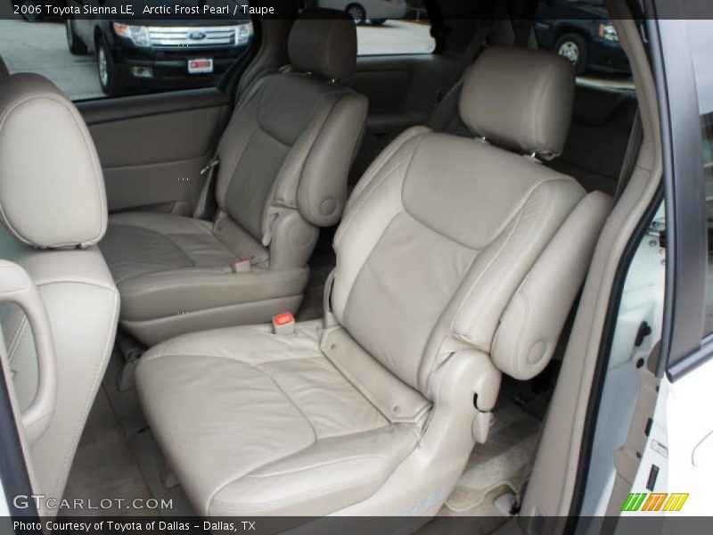 Arctic Frost Pearl / Taupe 2006 Toyota Sienna LE