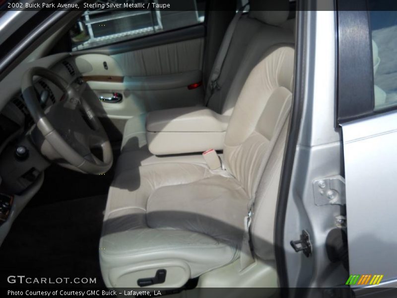 Sterling Silver Metallic / Taupe 2002 Buick Park Avenue