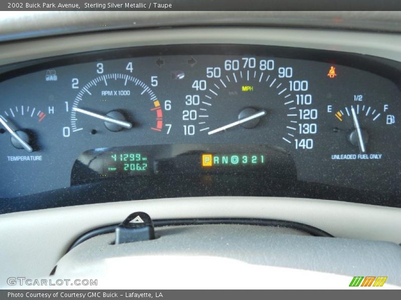 Sterling Silver Metallic / Taupe 2002 Buick Park Avenue