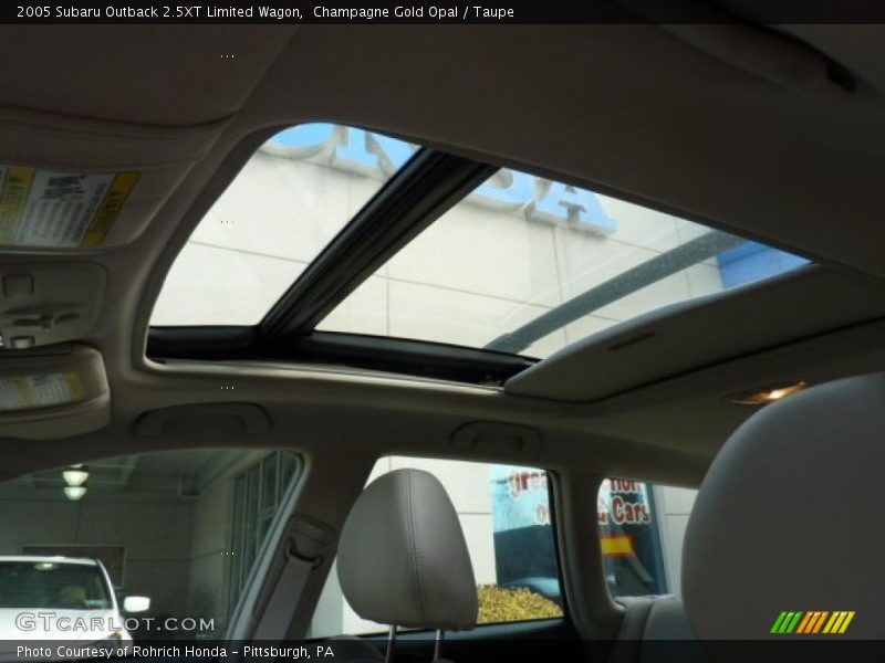 Sunroof of 2005 Outback 2.5XT Limited Wagon