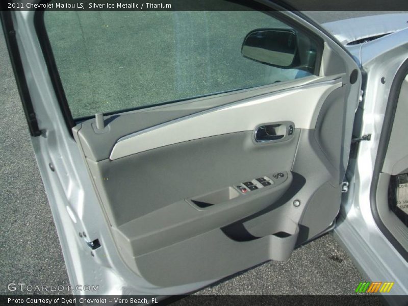 Silver Ice Metallic / Titanium 2011 Chevrolet Malibu LS