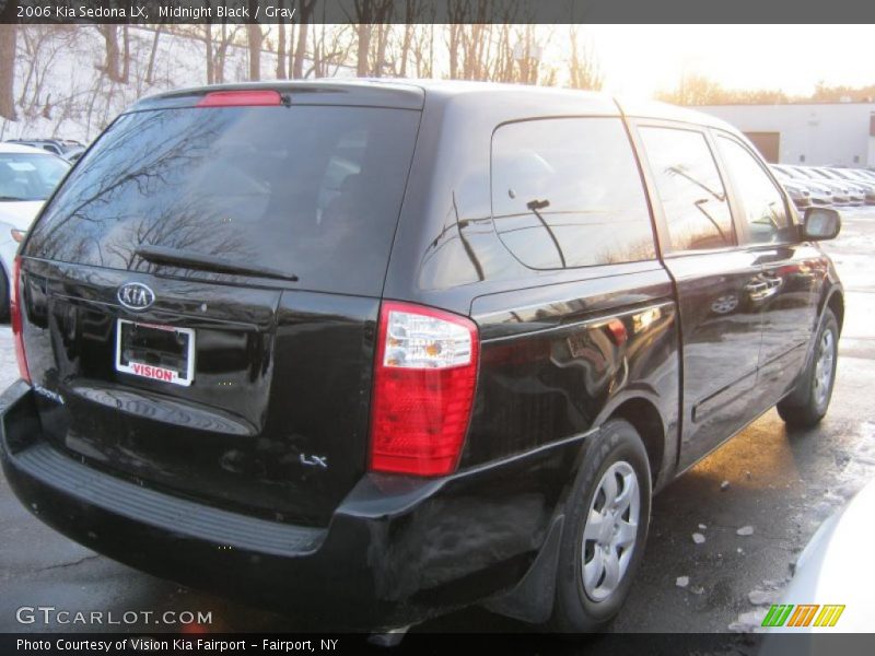 Midnight Black / Gray 2006 Kia Sedona LX