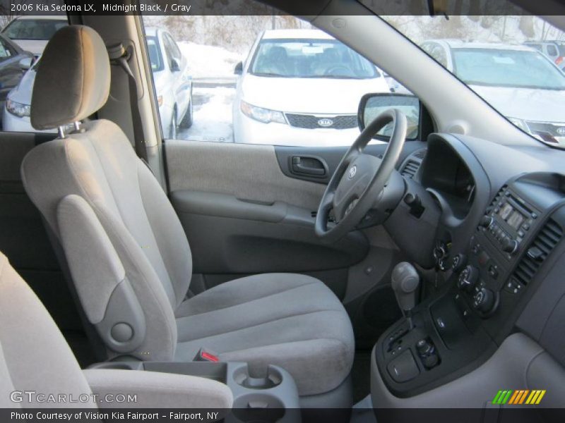 Midnight Black / Gray 2006 Kia Sedona LX