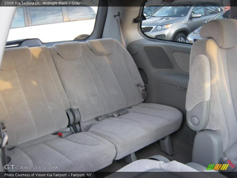 Midnight Black / Gray 2006 Kia Sedona LX