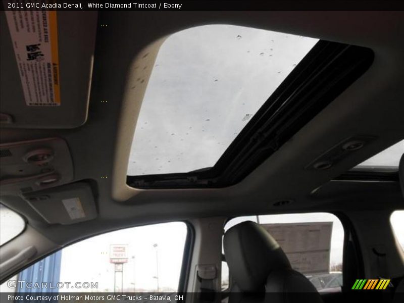 White Diamond Tintcoat / Ebony 2011 GMC Acadia Denali