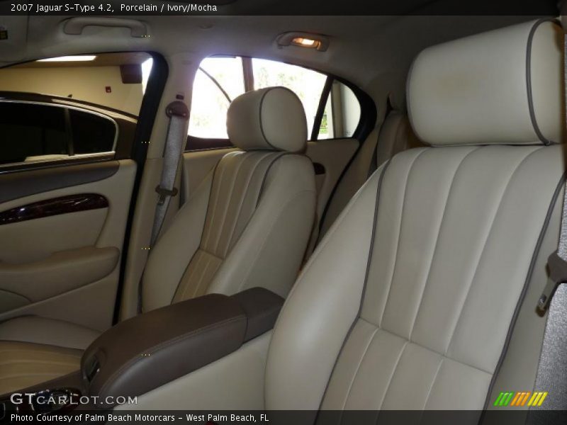Porcelain / Ivory/Mocha 2007 Jaguar S-Type 4.2