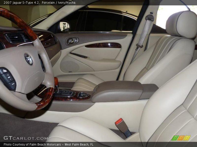 Porcelain / Ivory/Mocha 2007 Jaguar S-Type 4.2