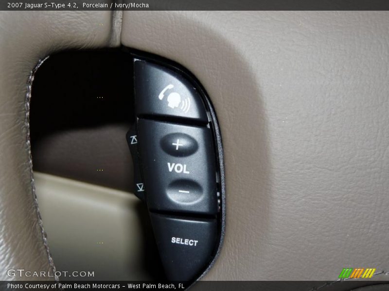 Porcelain / Ivory/Mocha 2007 Jaguar S-Type 4.2