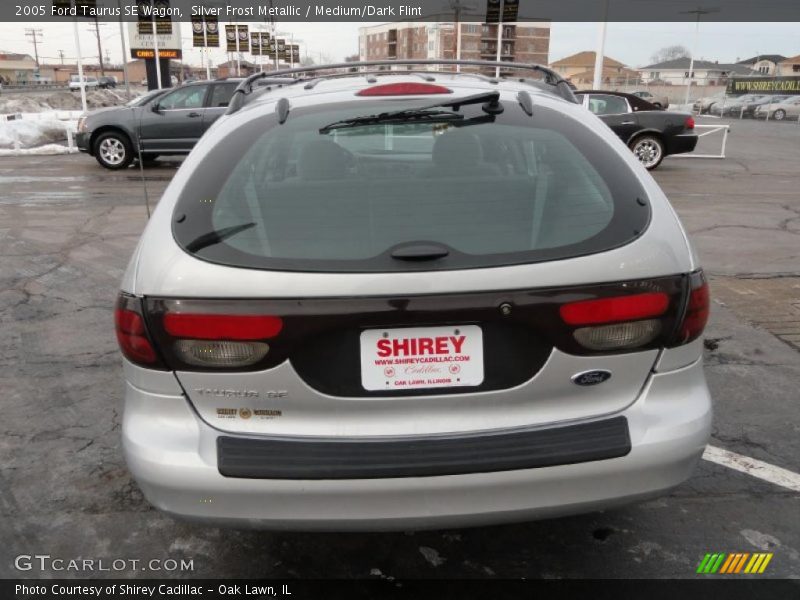 Silver Frost Metallic / Medium/Dark Flint 2005 Ford Taurus SE Wagon