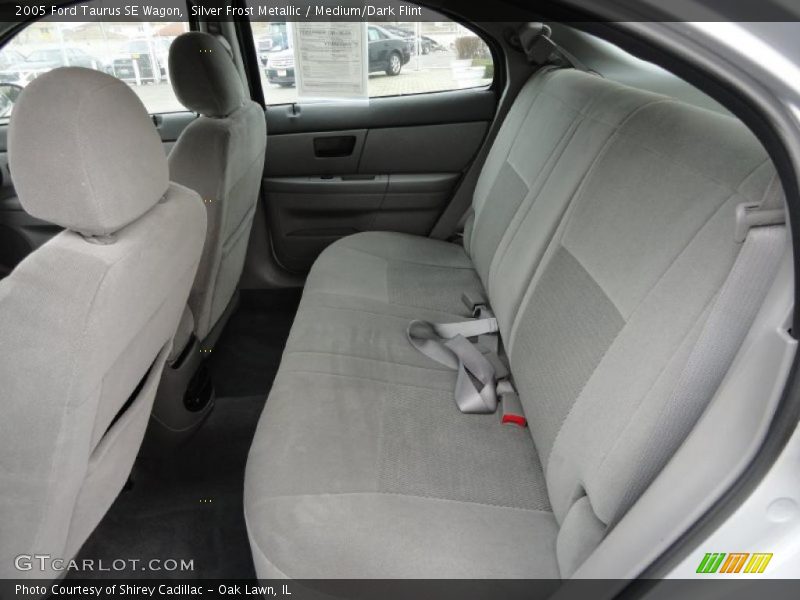  2005 Taurus SE Wagon Medium/Dark Flint Interior