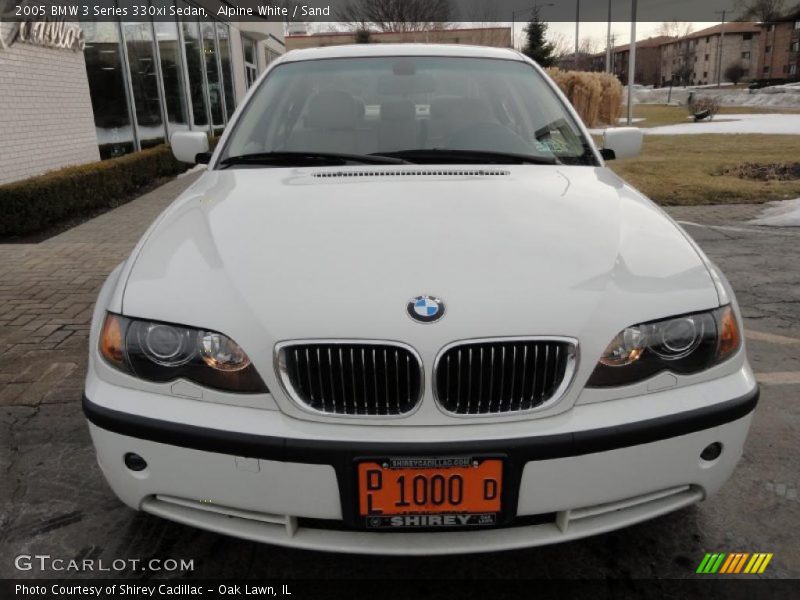 Alpine White / Sand 2005 BMW 3 Series 330xi Sedan