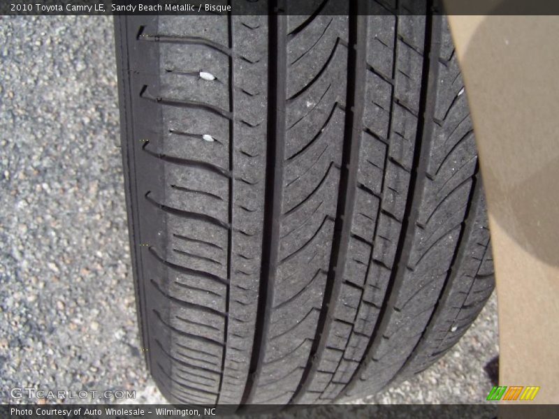 Sandy Beach Metallic / Bisque 2010 Toyota Camry LE
