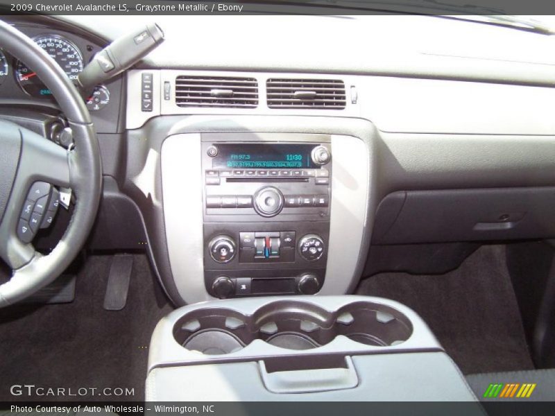 Graystone Metallic / Ebony 2009 Chevrolet Avalanche LS