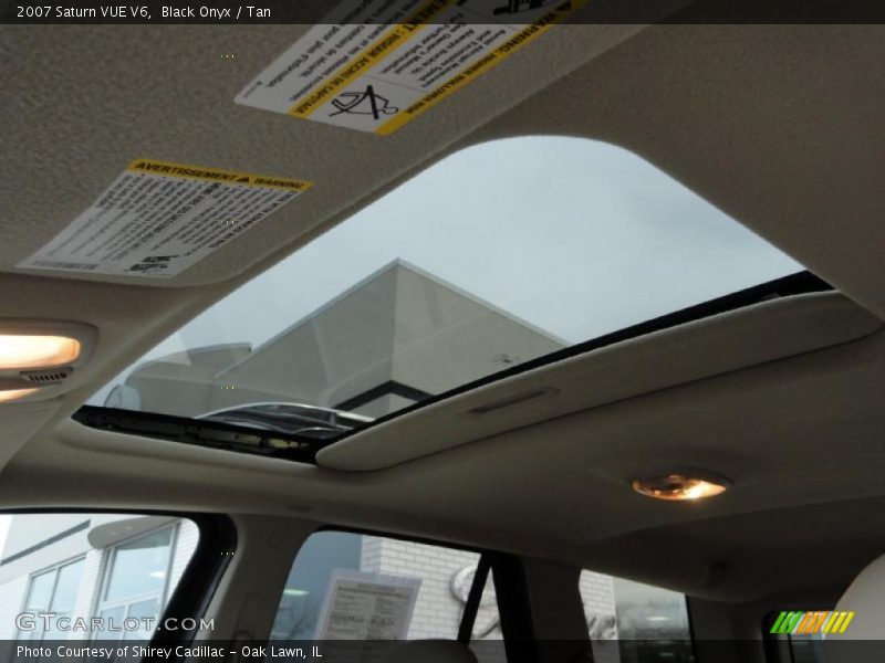 Black Onyx / Tan 2007 Saturn VUE V6