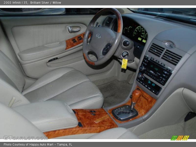 Brilliant Silver / Willow 2003 Infiniti I 35