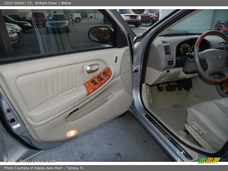 Brilliant Silver / Willow 2003 Infiniti I 35