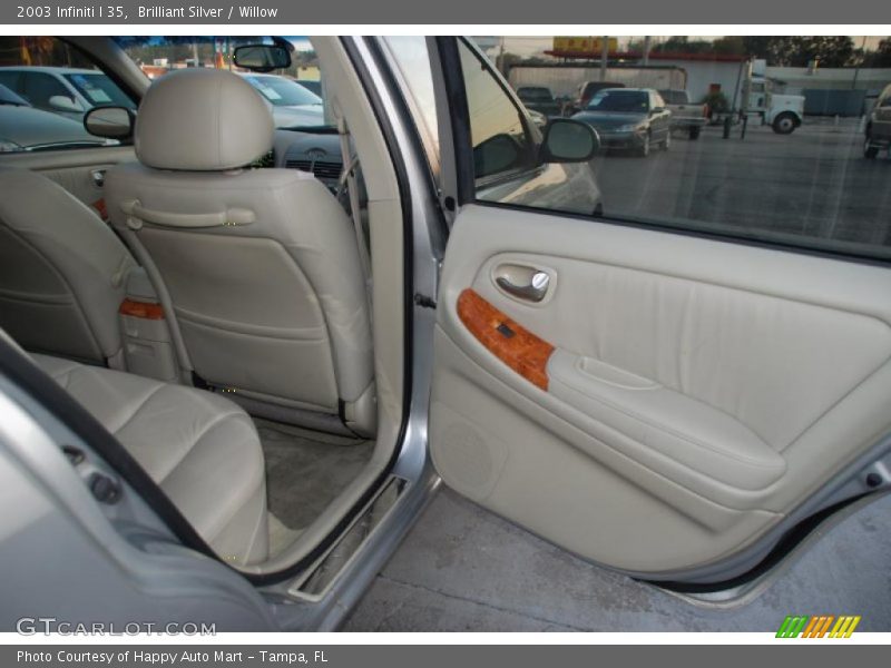 Brilliant Silver / Willow 2003 Infiniti I 35