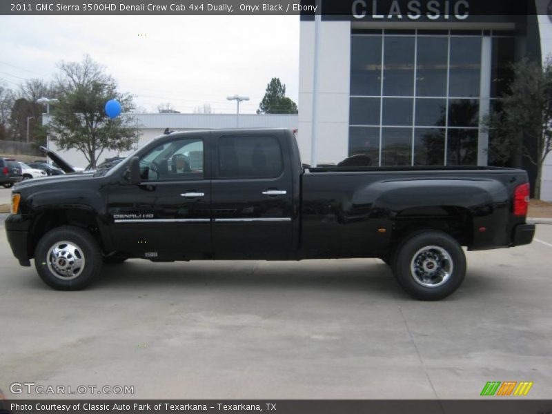 Onyx Black / Ebony 2011 GMC Sierra 3500HD Denali Crew Cab 4x4 Dually