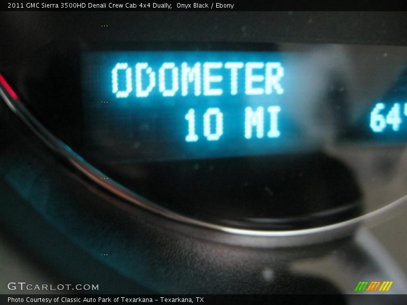 Onyx Black / Ebony 2011 GMC Sierra 3500HD Denali Crew Cab 4x4 Dually